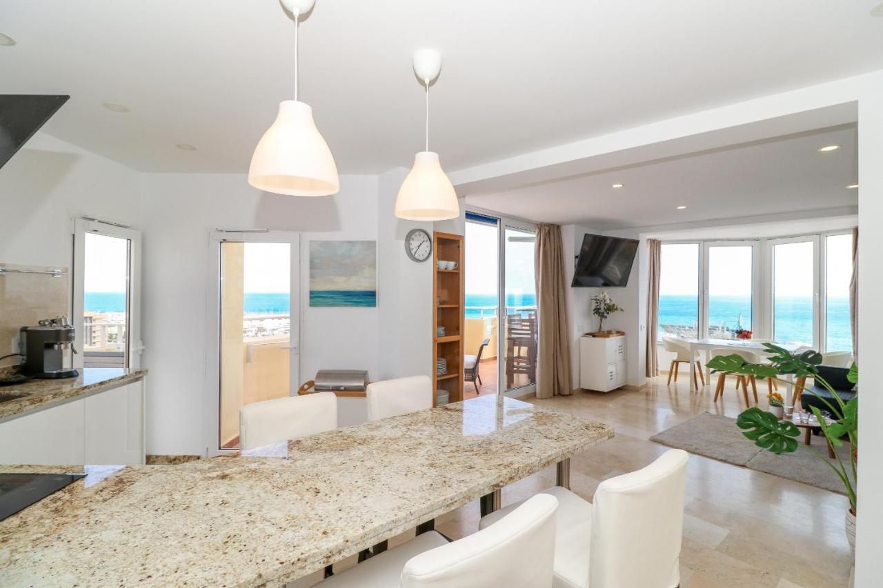 贝纳尔马德纳Penthouse With Panoramic Views - Puerto Marina公寓 外观 照片