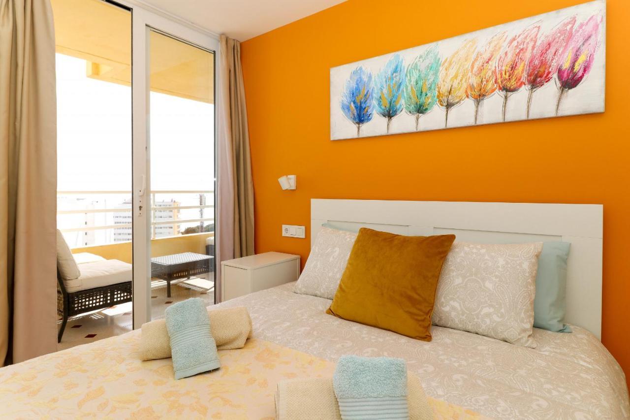 贝纳尔马德纳Penthouse With Panoramic Views - Puerto Marina公寓 外观 照片