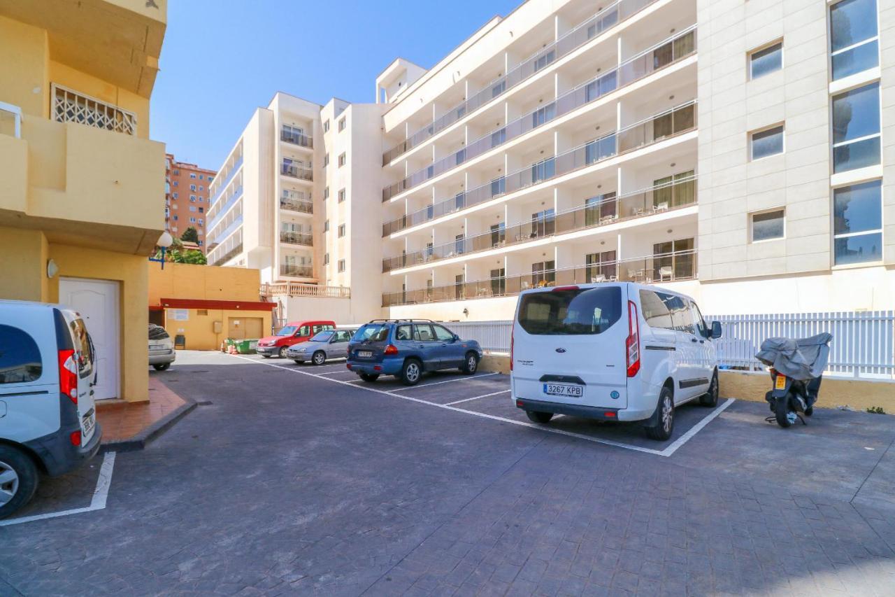 贝纳尔马德纳Penthouse With Panoramic Views - Puerto Marina公寓 外观 照片